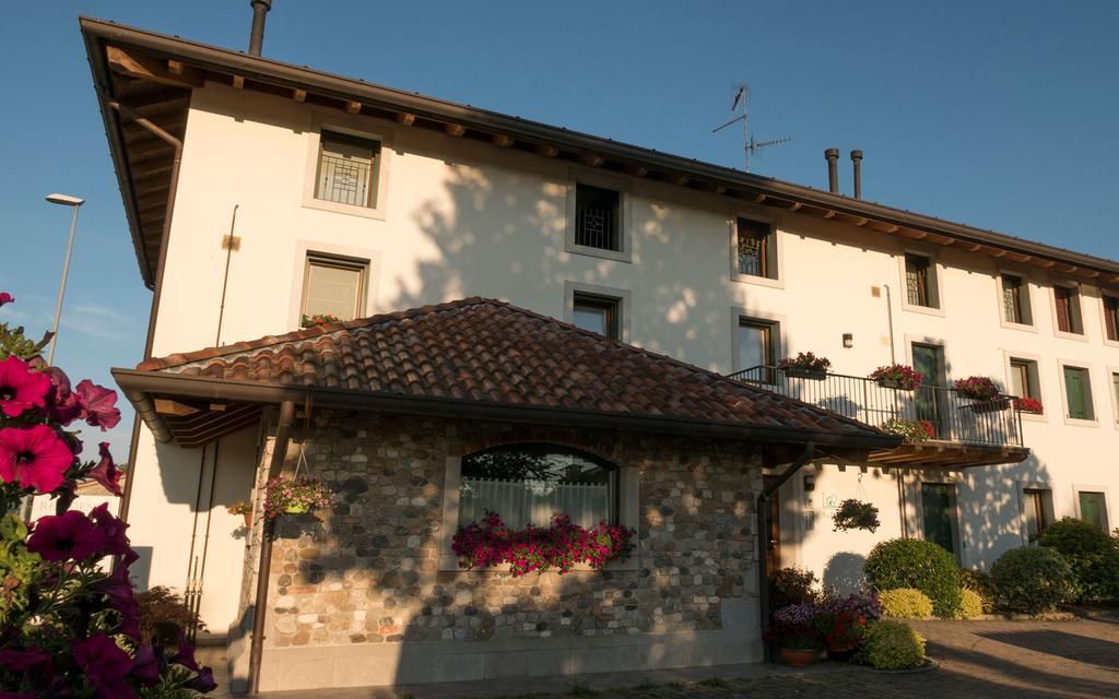 Agriturismo Residence Caporale Remanzacco Exteriör bild